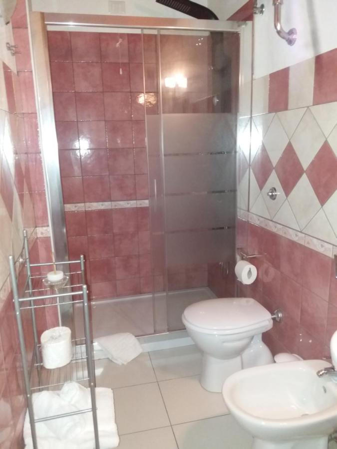 Su Casciu Bed & Breakfast Bosa Luaran gambar