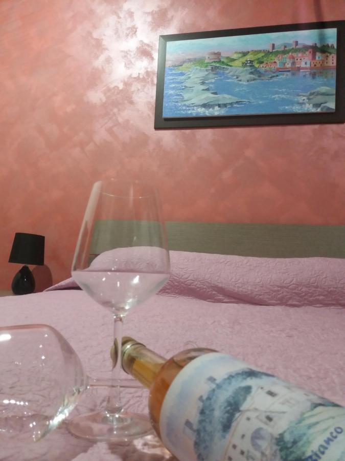 Su Casciu Bed & Breakfast Bosa Luaran gambar
