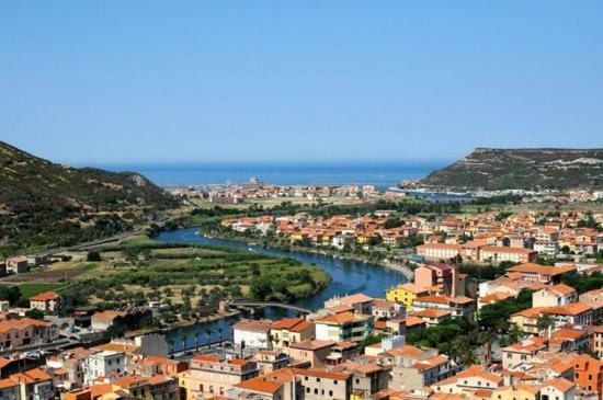 Su Casciu Bed & Breakfast Bosa Luaran gambar