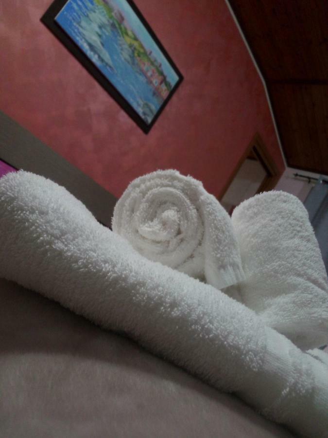 Su Casciu Bed & Breakfast Bosa Luaran gambar
