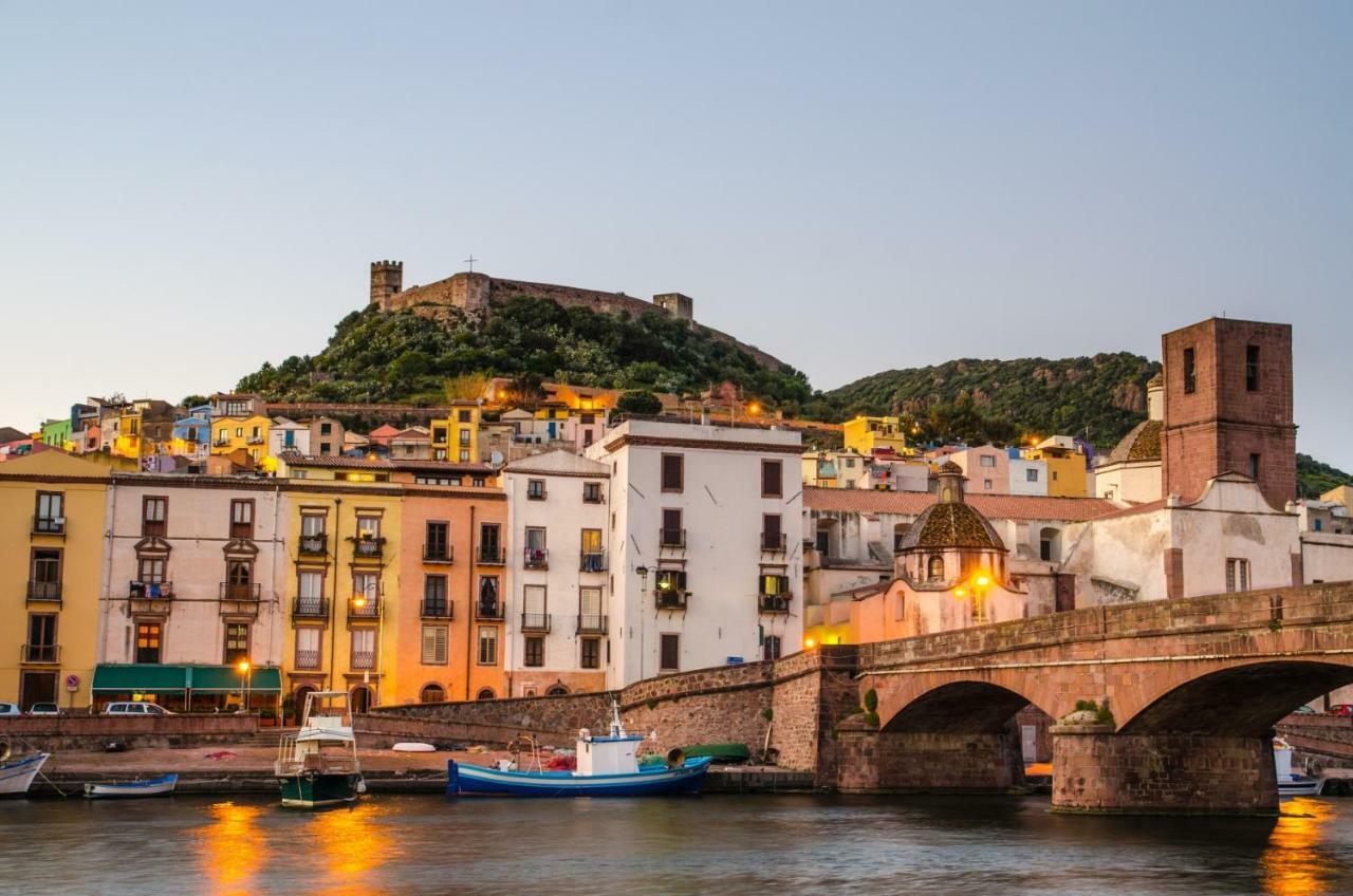 Su Casciu Bed & Breakfast Bosa Luaran gambar